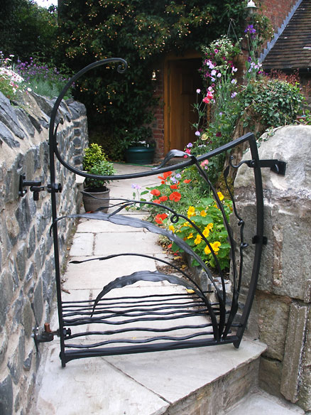 Leaf Gate