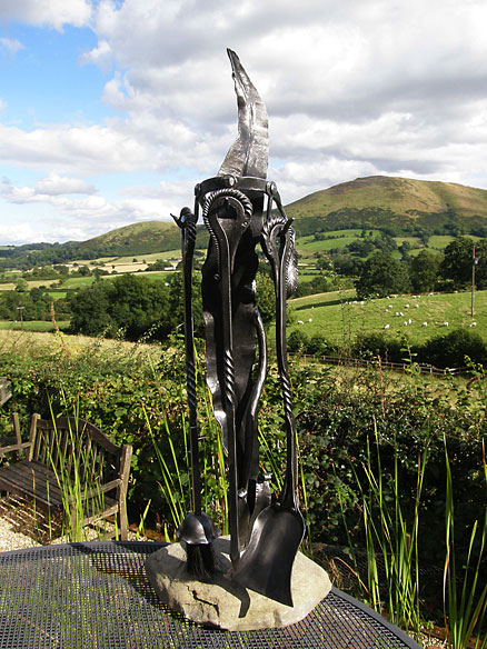 Heron's Head Companion Set